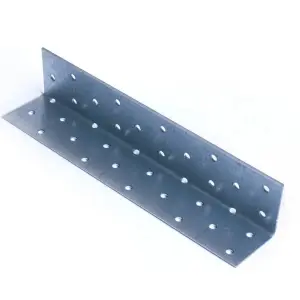 Угол крепежный равносторонний 80x80x60
