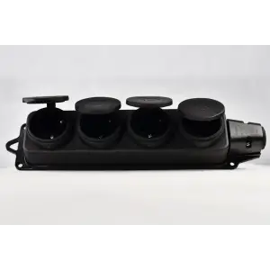 Розетка переносная Lezard 4-местная с заглушками 2Р+РЕ 1х16А 220-240V (каучук)